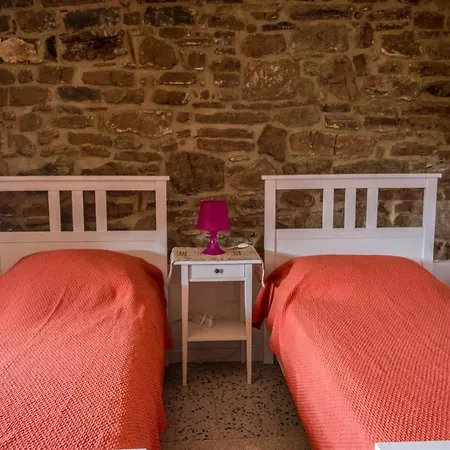 Casale I Cirillo Bed & Breakfast Rutino